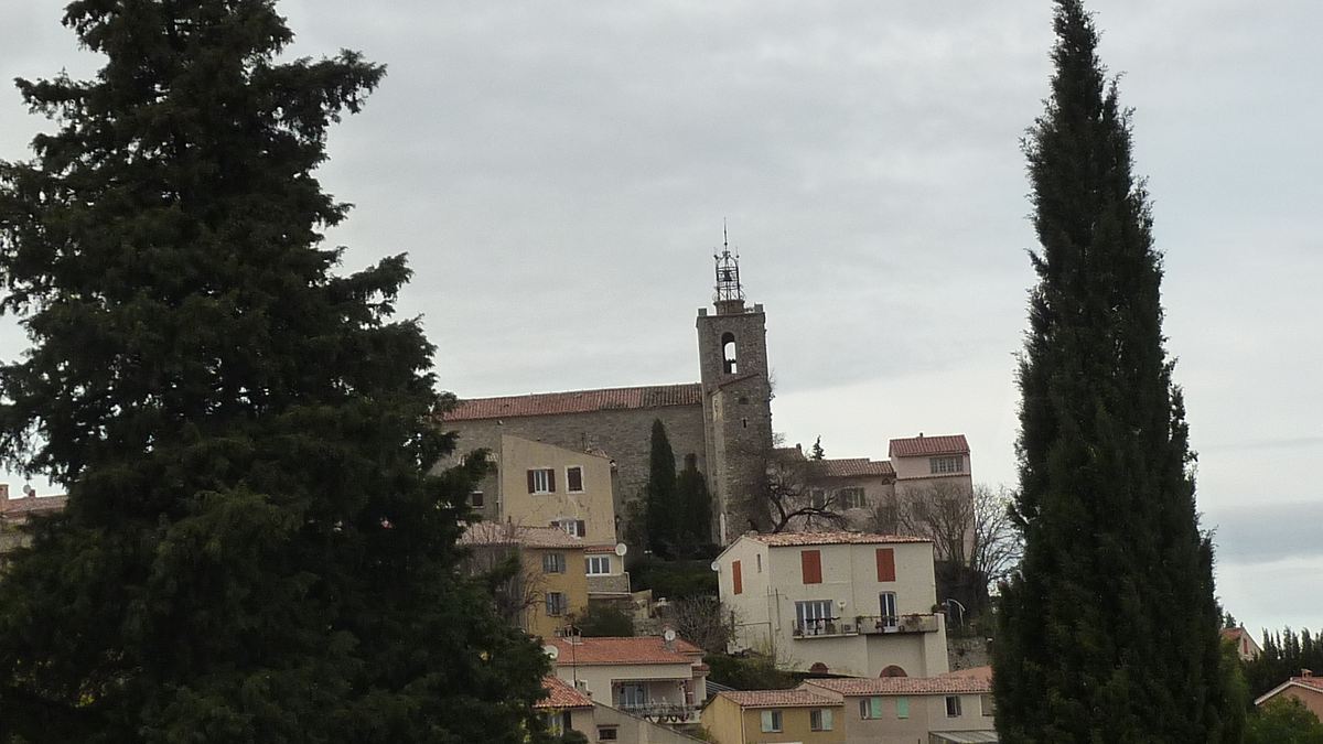 Solliès-Ville, les crêches