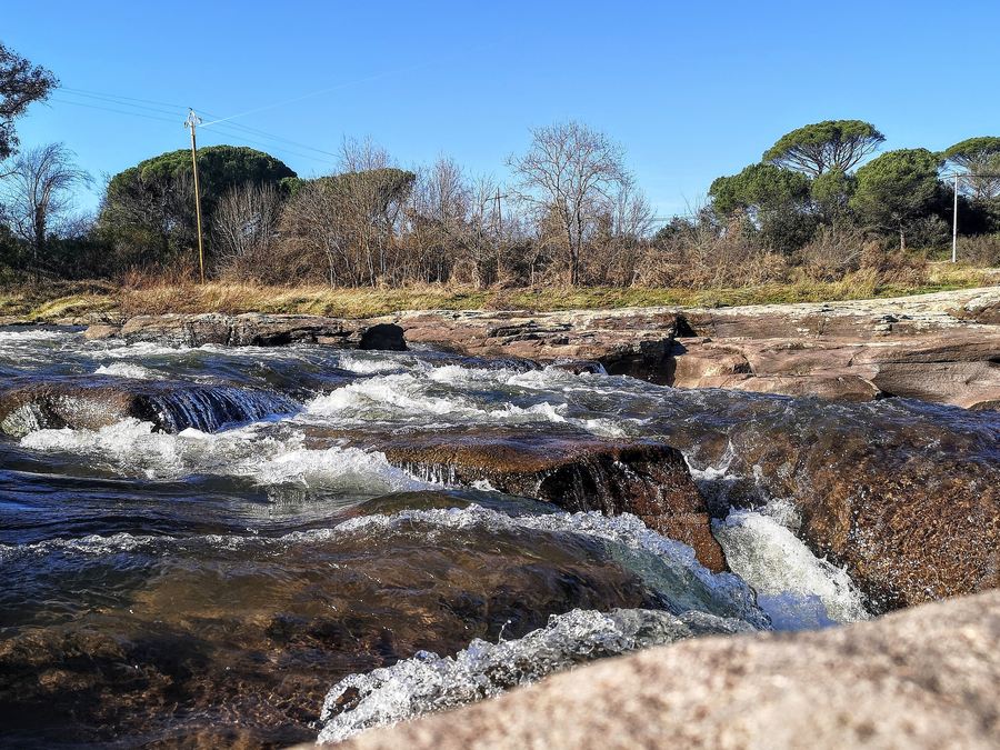 Les Mayons, cascade de l'Aille