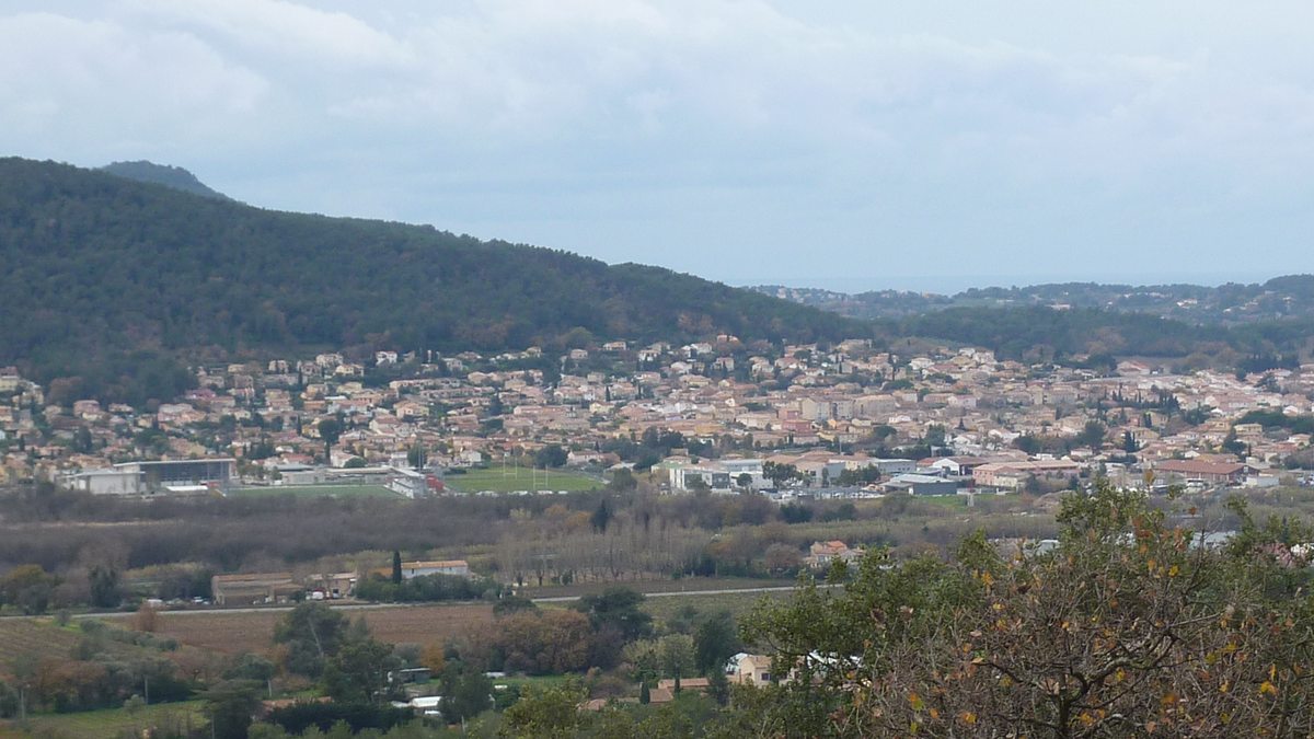 La Crau, le château d'Hyères