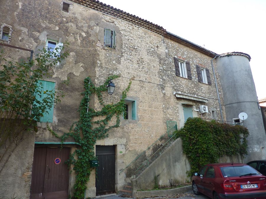 Néoules