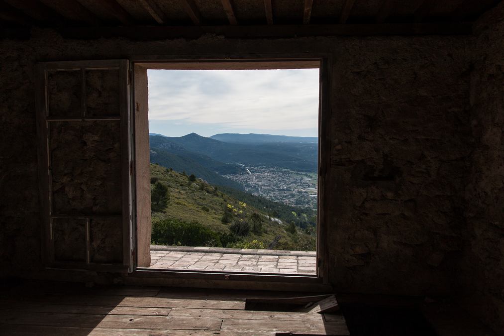 Cuges les Pins, le mont Cruvelier