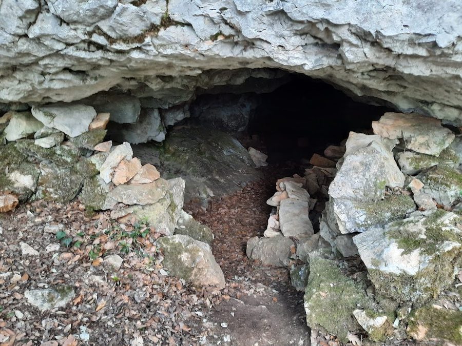 Méounes, la baume Féré