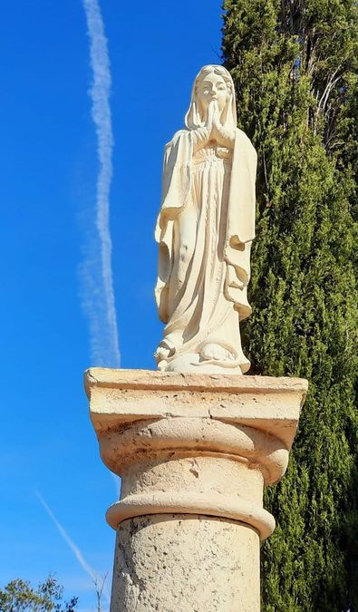 Cabasse, Trou des Fées