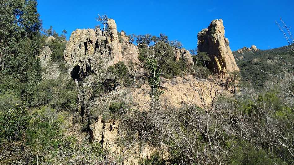 L’Estérel, vallon du Perthus