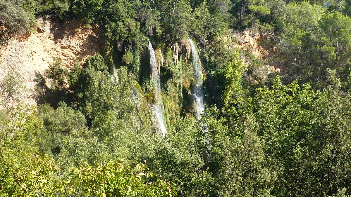 Sillans la Cascade
