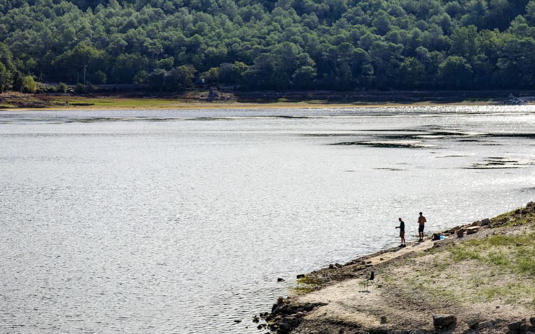 Carcès, tour du lac