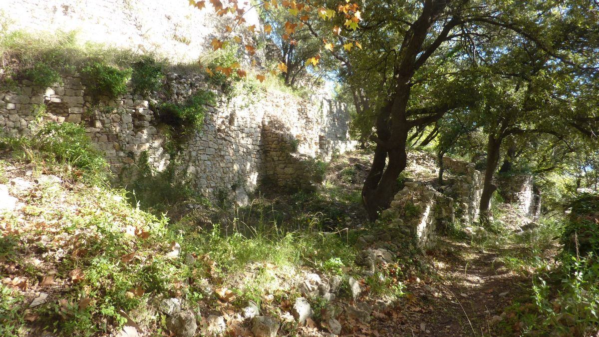 Rocbaron, le Vieux Puget
