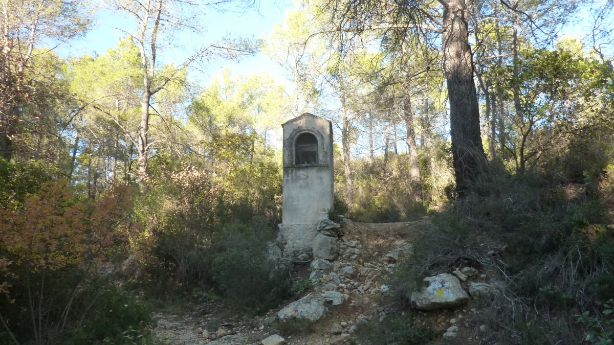 Le Val, les 3 chapelles