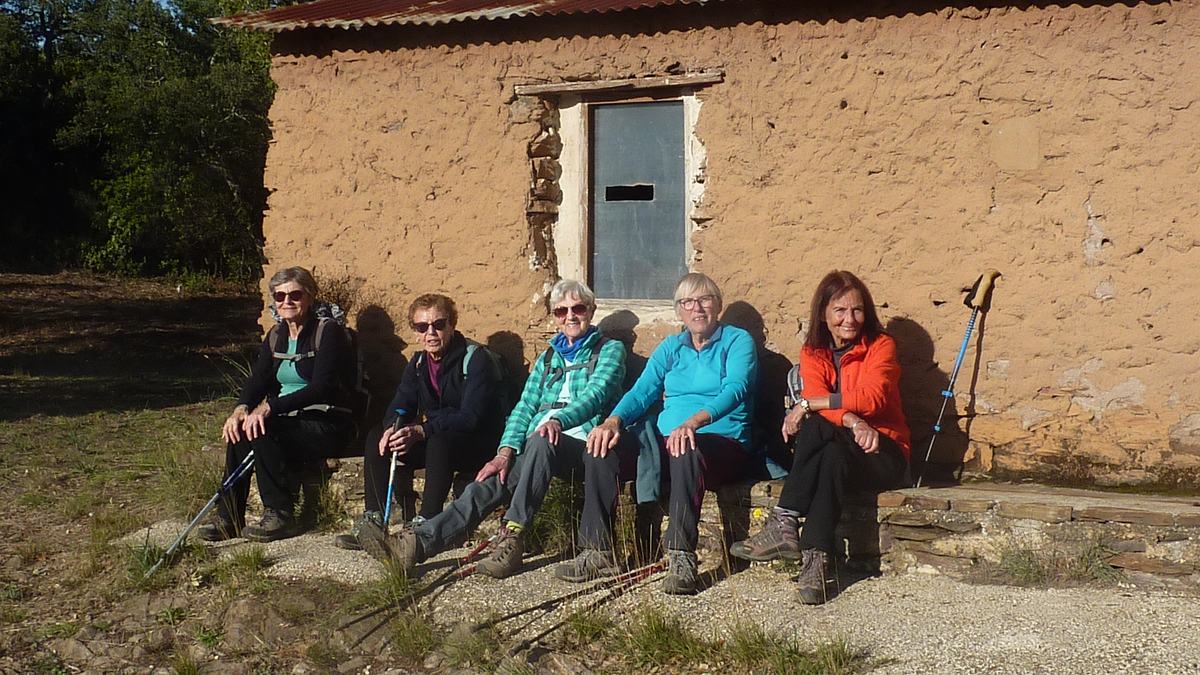 Pierrefeu, le petit Peyrol