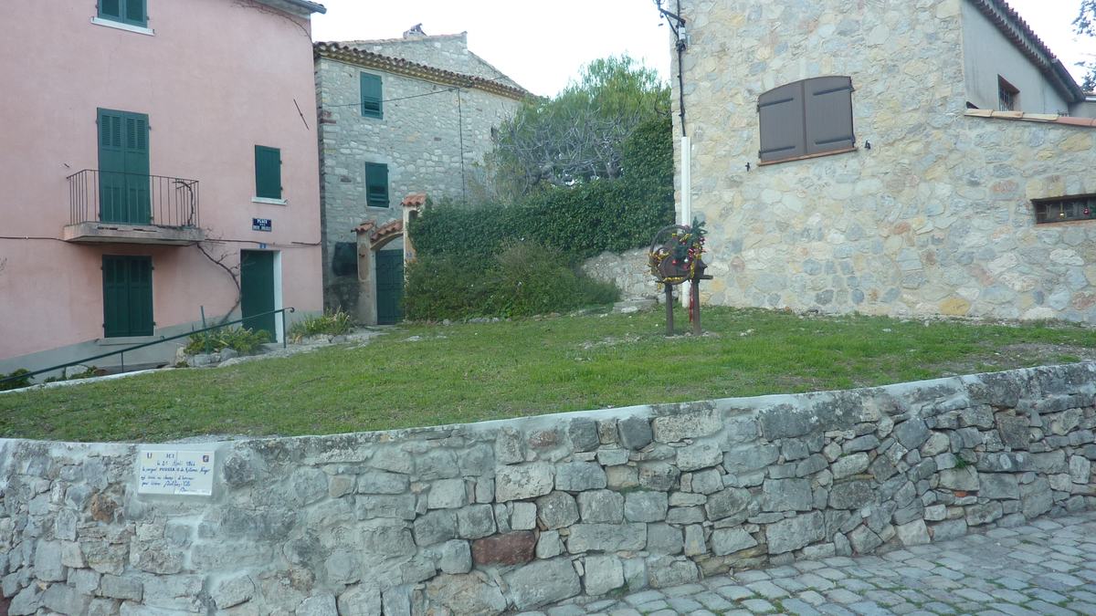 Solliès-Ville, les crèches