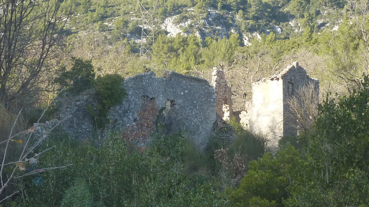 La vieille
						Valette