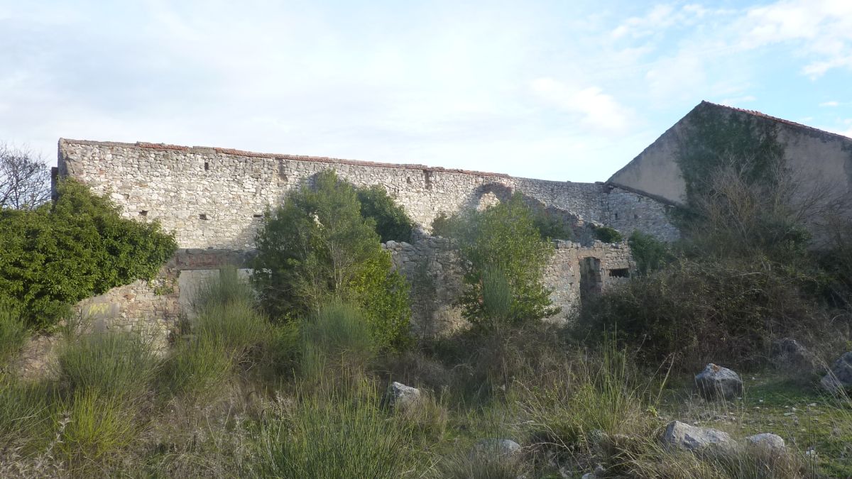 La vieille
						Valette