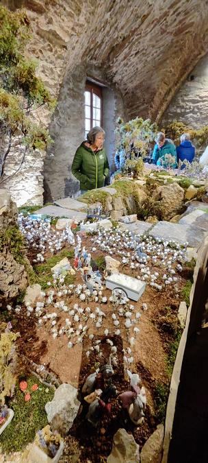 La Garde-Freinet, crèche et Grimaud