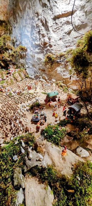 La Garde-Freinet, crèche et Grimaud