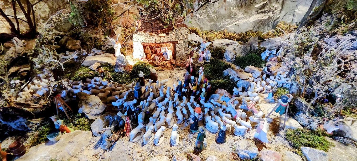 La Garde-Freinet, crèche et Grimaud