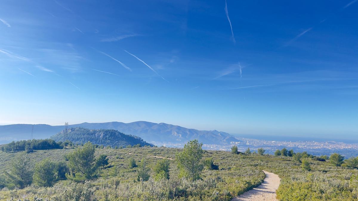 Le Garlaban, sentier des scolopendres