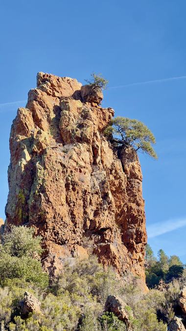 Estérel, l'Uzel et le pic d'Aurelle