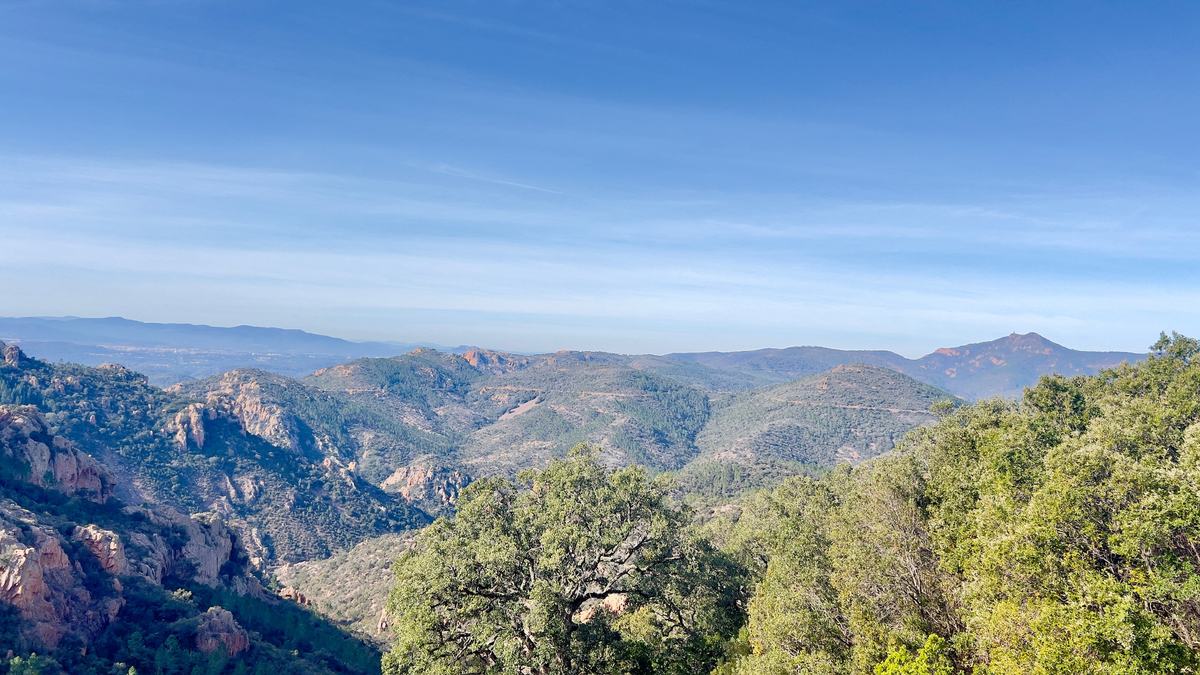 Estérel, l'Uzel et le pic d'Aurelle