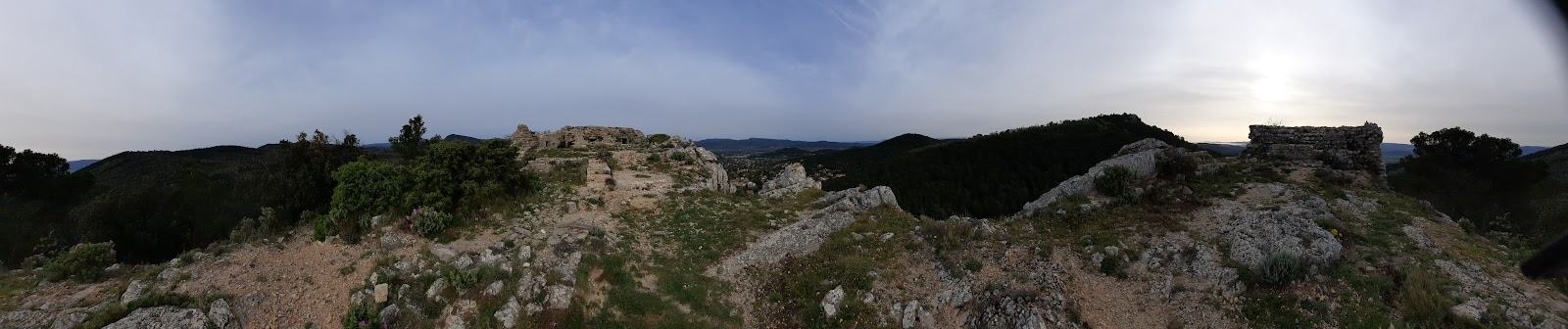 Rocbaron, ruines de Saint Sauveur