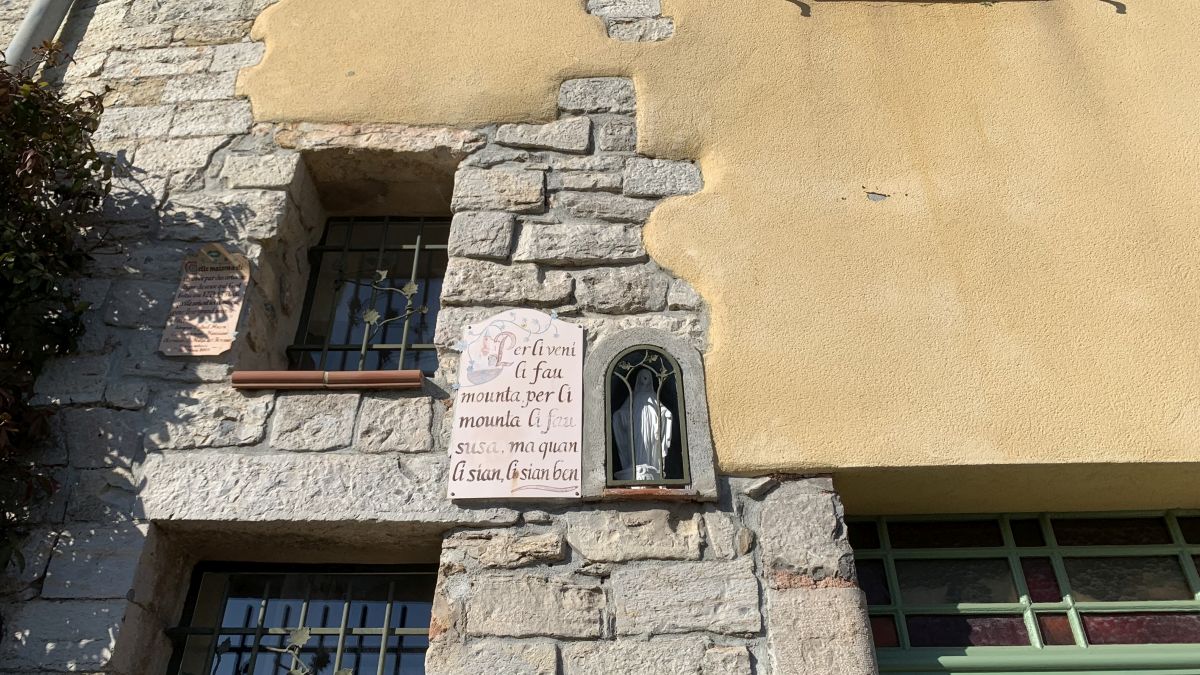 Hyères, les Maurettes et château