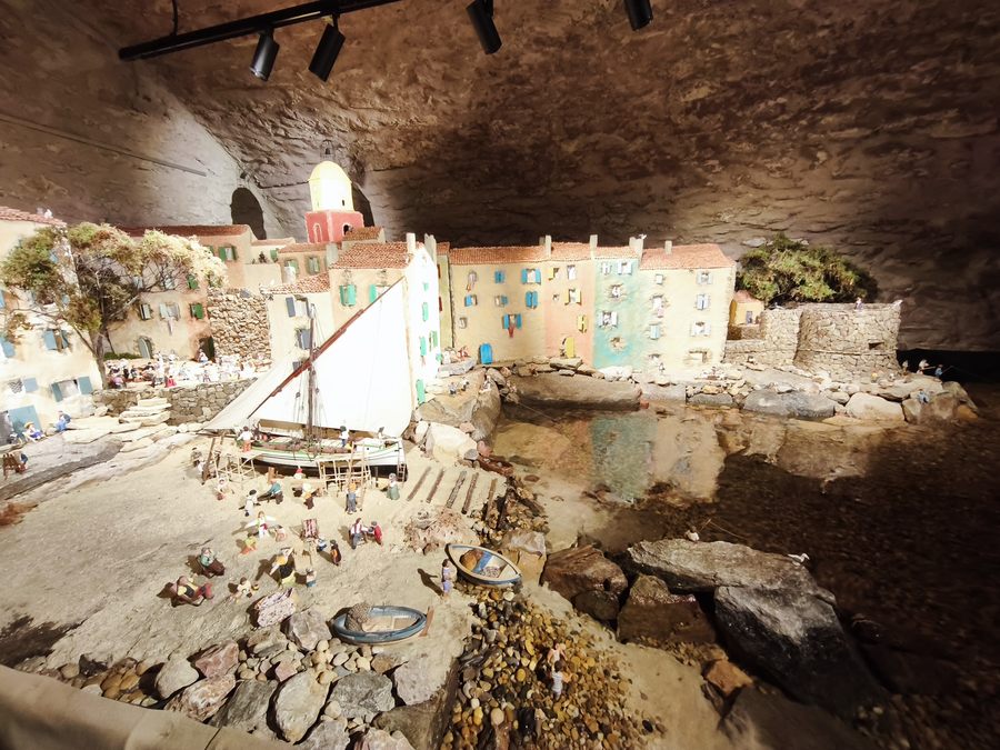 La Garde-Freinet, crèche