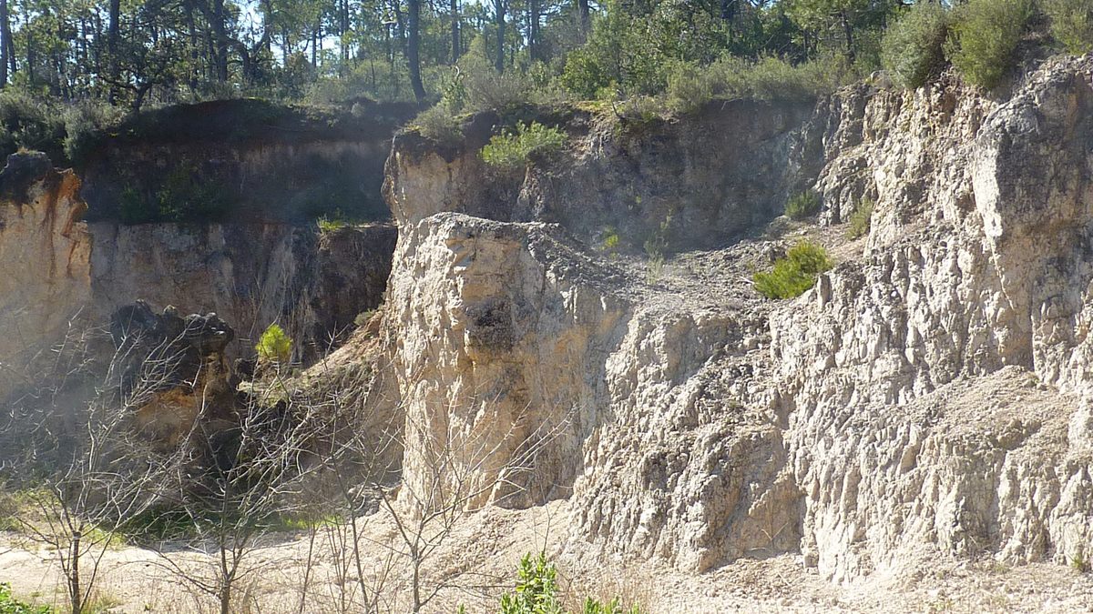 Sillans la Cascade