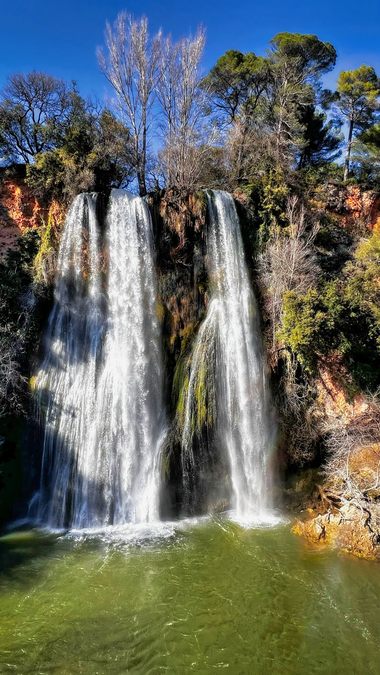 Sillans la Cascade