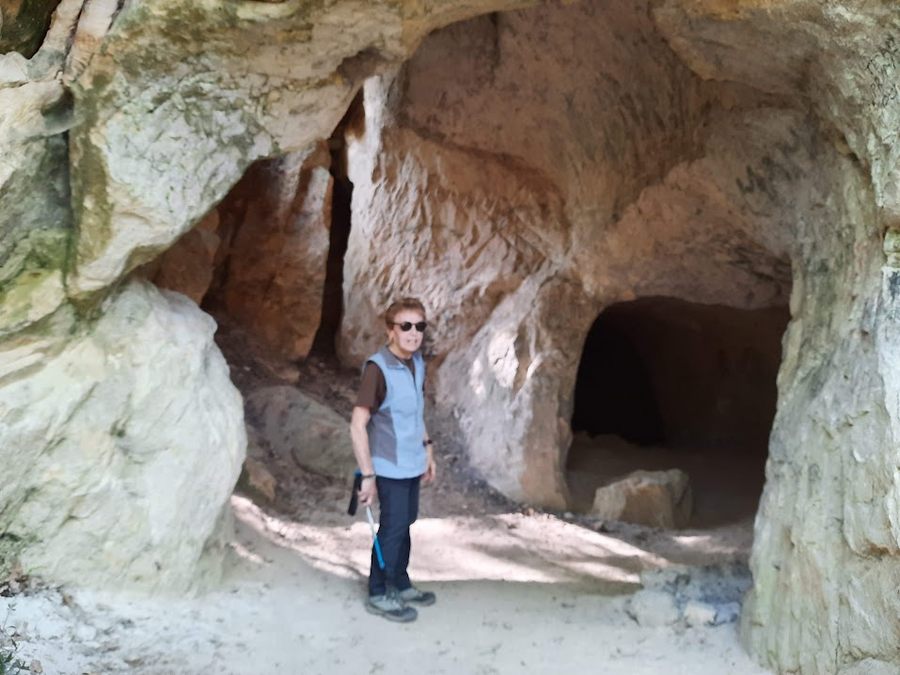 Le Revest, les grottes de sable