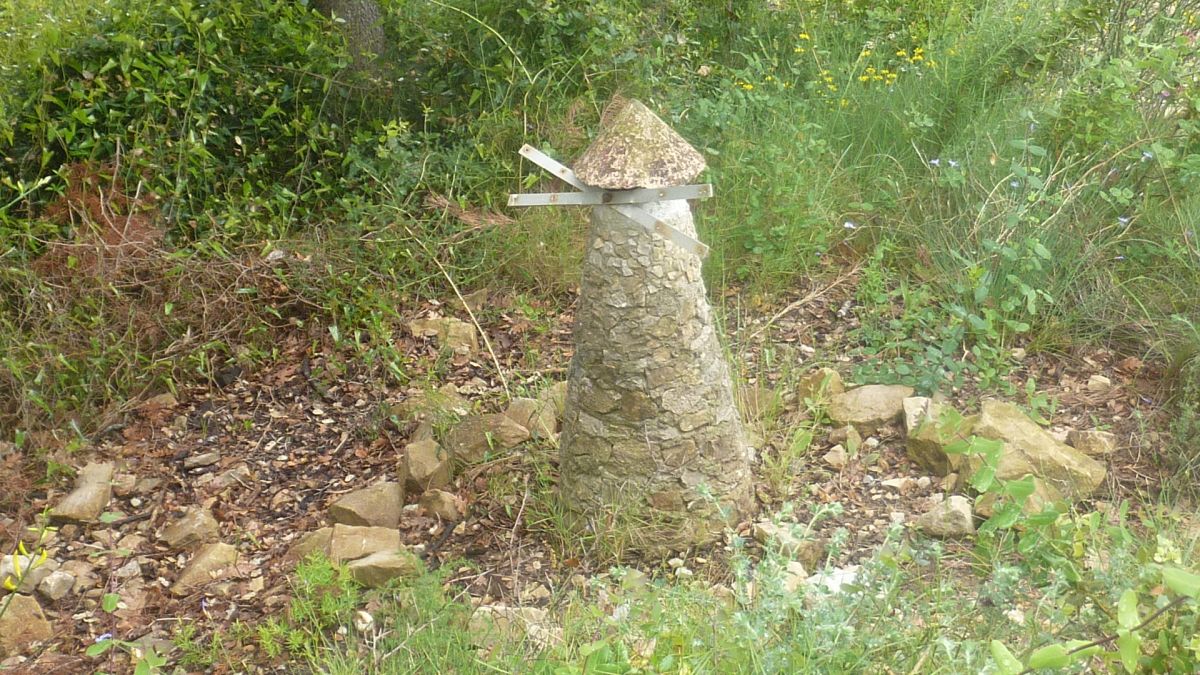 Carnoules, le Roucas
