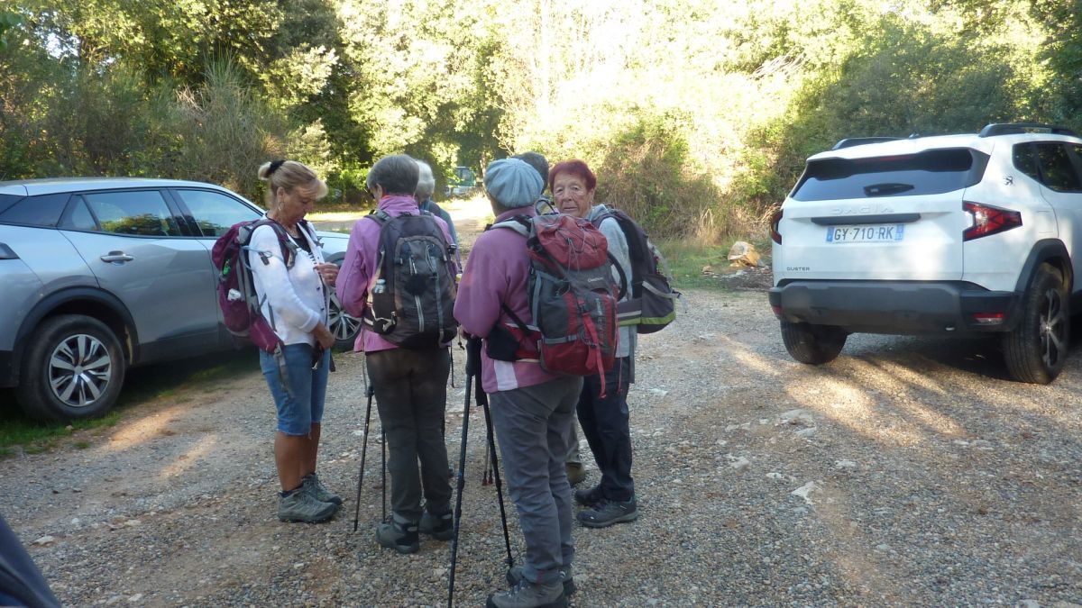 Néoules, pilon Saint Clément