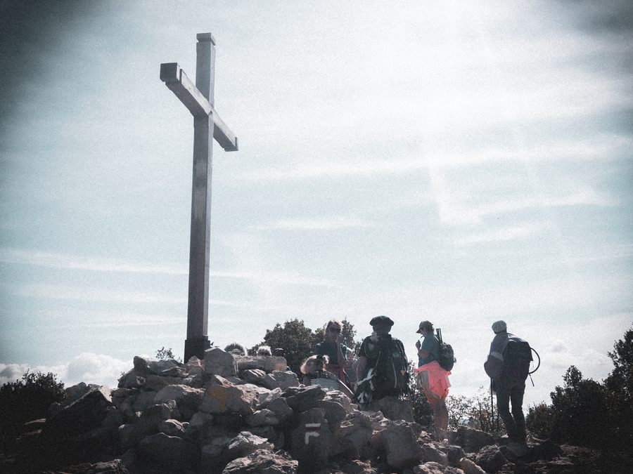 Néoules, pilon Saint Clément