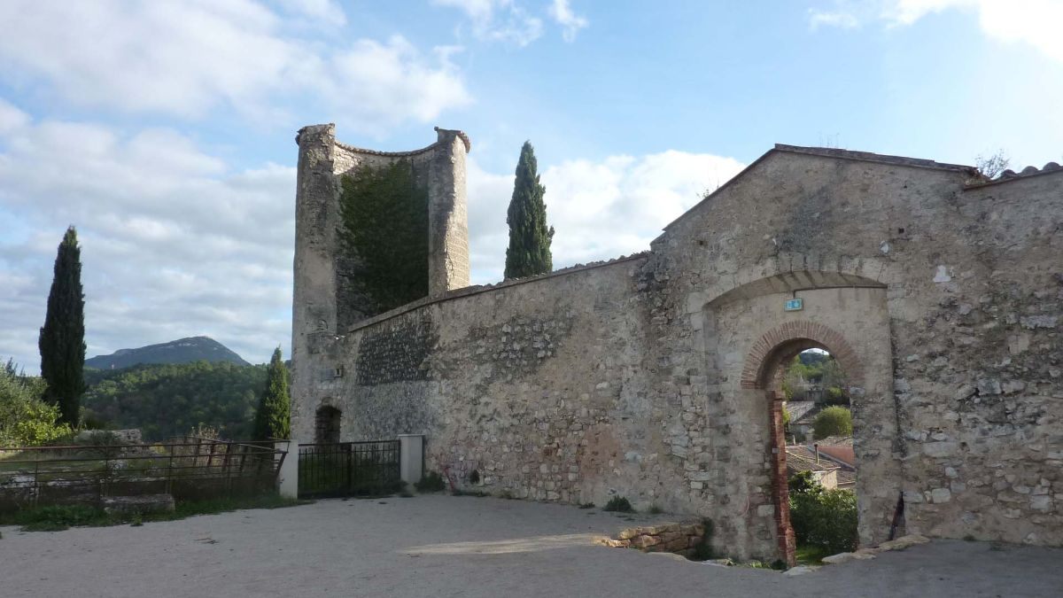 Barjols, Pontevès, les Carmes