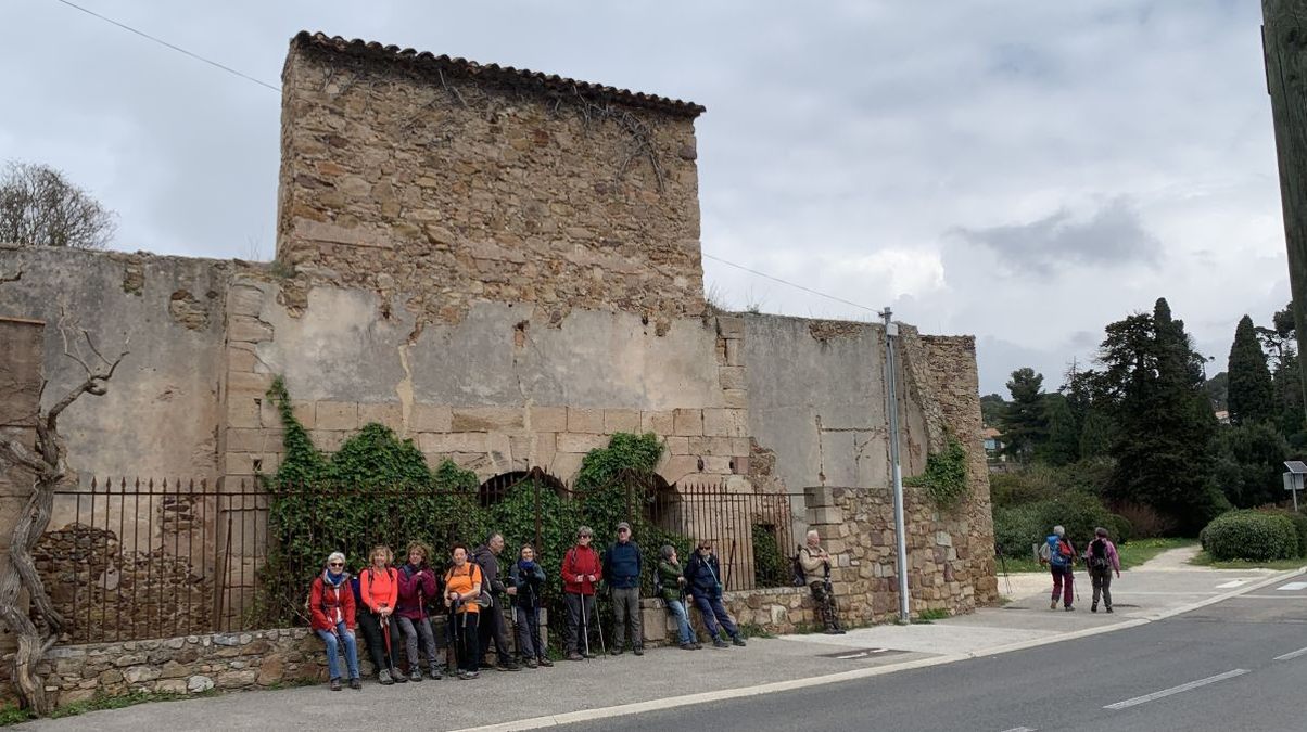 La Maunière -
					l'Almanarre - Notre Dame de la Consolation