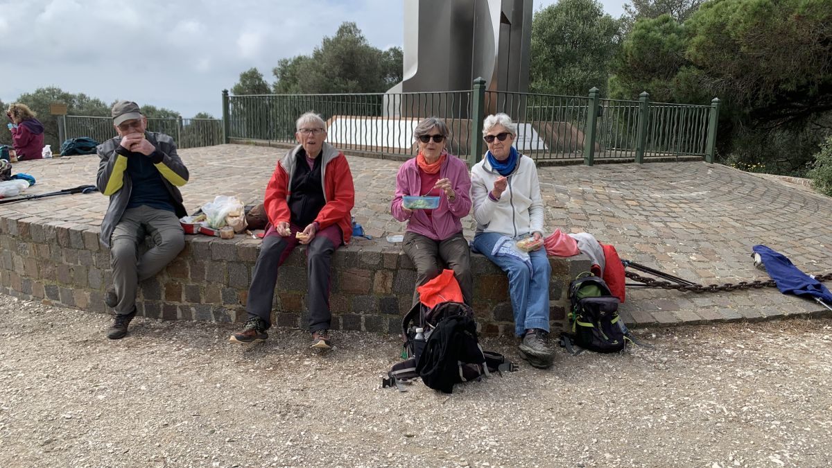 La Maunière -
					l'Almanarre - Notre Dame de la Consolation